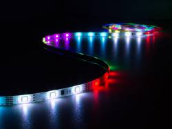 JUEGO CON CINTA CONTROLADOR, ADAPTADOR RED ANIMADO RGB 150 LEDS