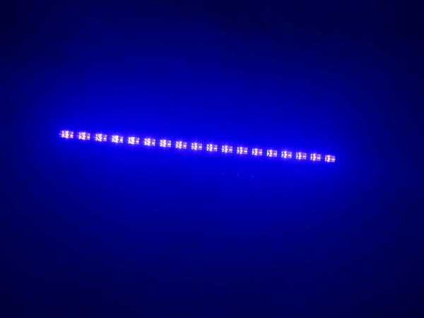 BARRA LED UV 18 X 3 W 410 NM