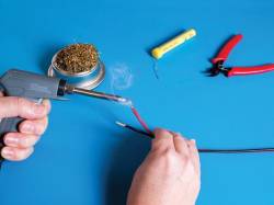 SOLDADOR INSTANTÁNEO CALENTAMIENTO RÁPIDO 30W A 130W